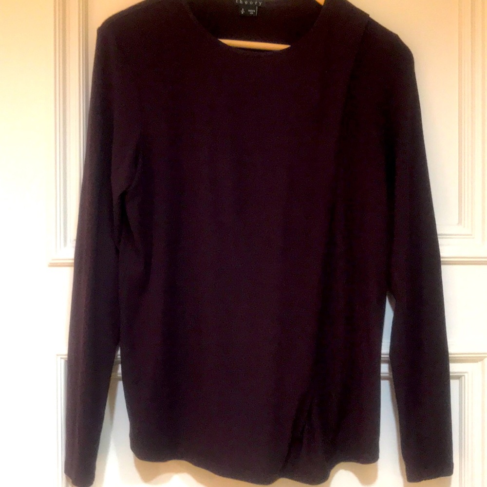 THEORY crew long sleeve  soft brown burgundy wine